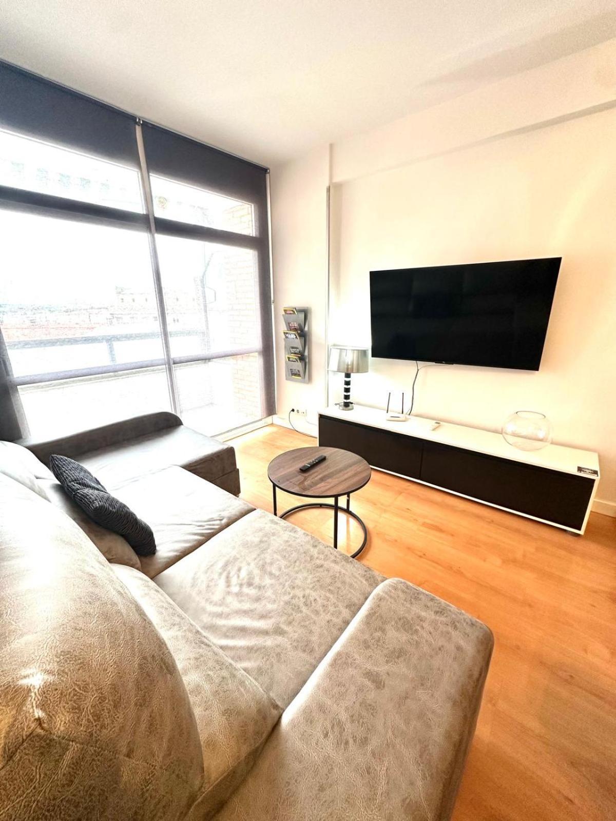 Apartamento Turistico Pizarro Мерида Екстериор снимка