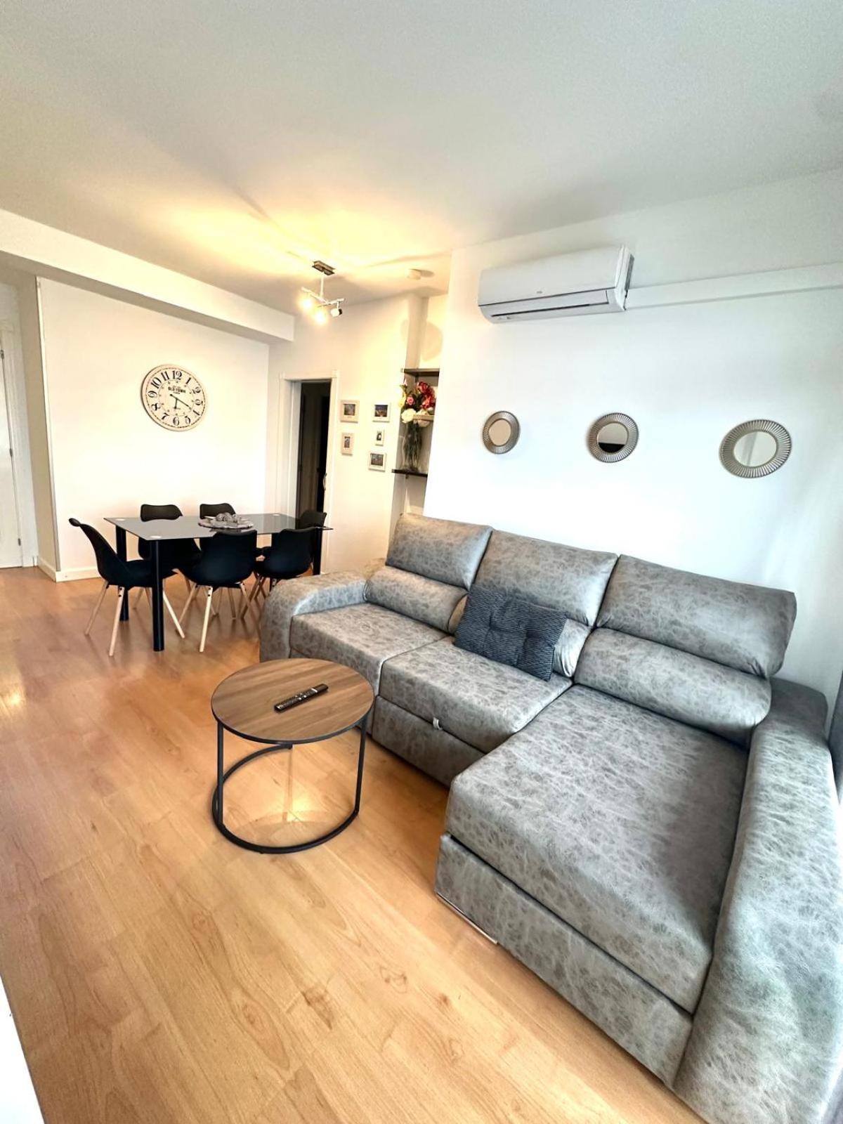 Apartamento Turistico Pizarro Мерида Екстериор снимка